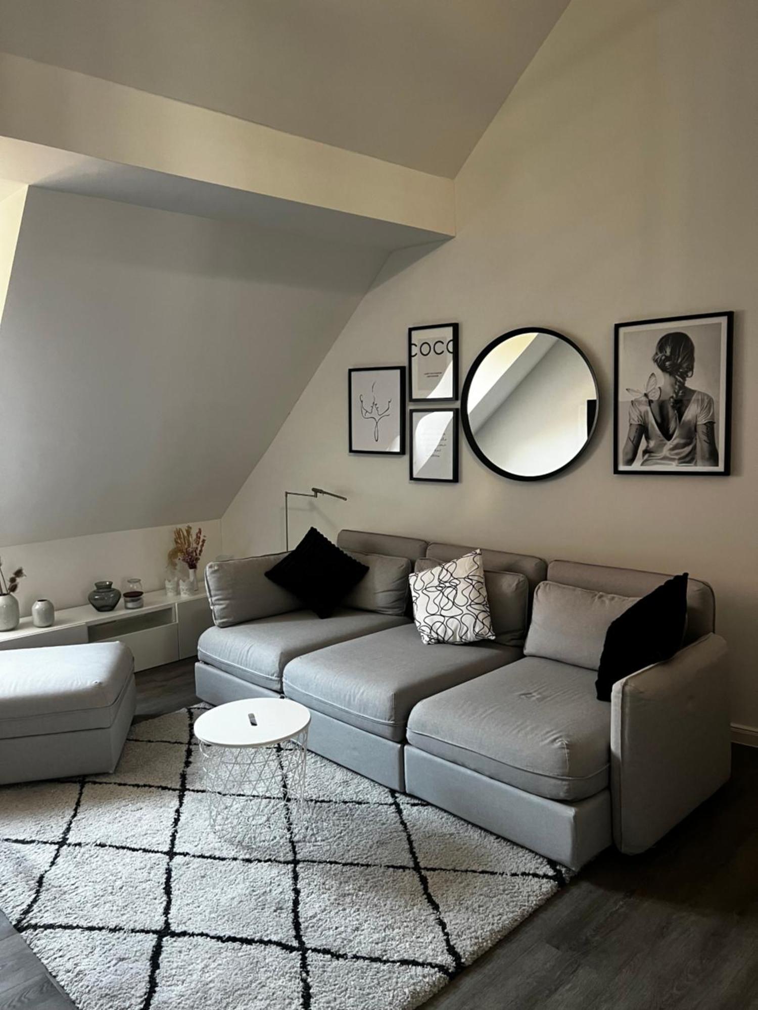 Moderne Galeriewohnung Mit Balkon Und Stellplatz Am Wenigemarkt Erfurt Extérieur photo