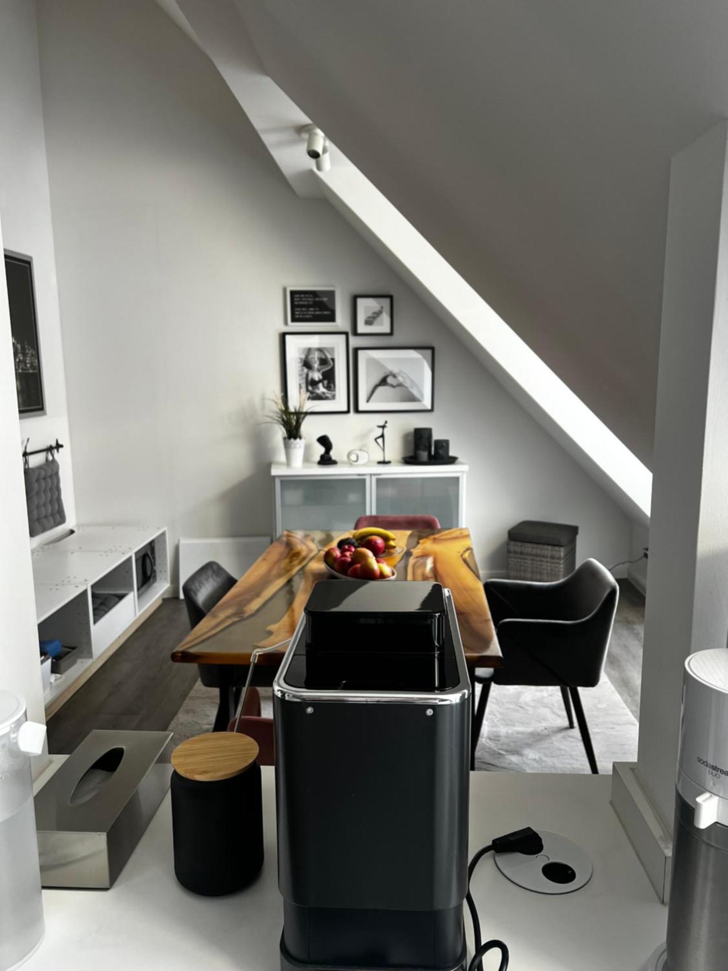 Moderne Galeriewohnung Mit Balkon Und Stellplatz Am Wenigemarkt Erfurt Extérieur photo