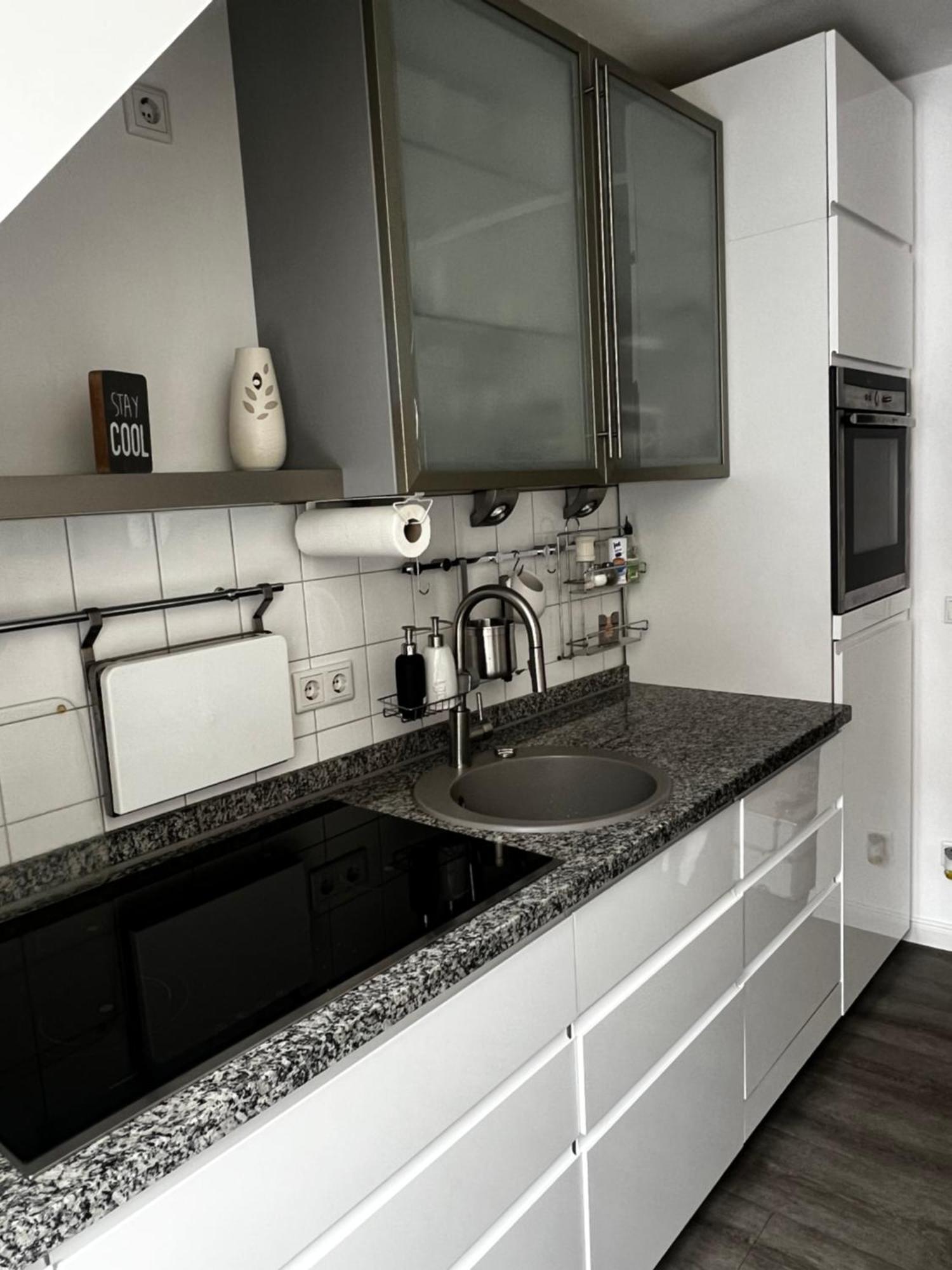 Moderne Galeriewohnung Mit Balkon Und Stellplatz Am Wenigemarkt Erfurt Extérieur photo